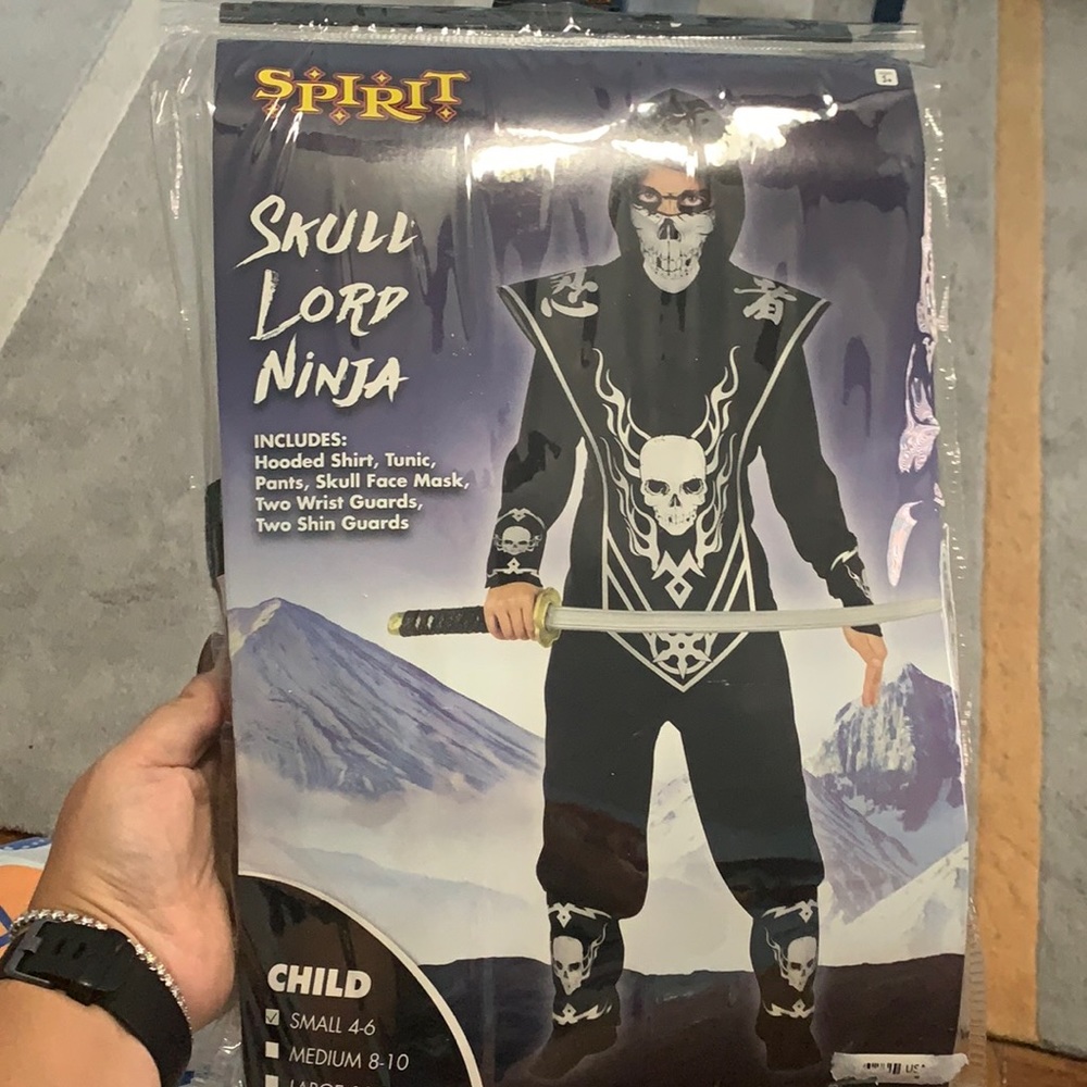Boys small 4-6 skull lord ninja costume